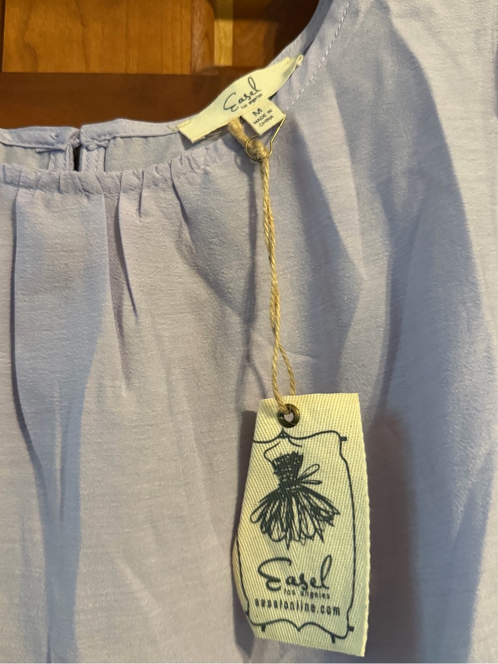 Easel Los Angeles  Lavender Blouse- Lightweight Long Sleeve - Picture 3 of 4